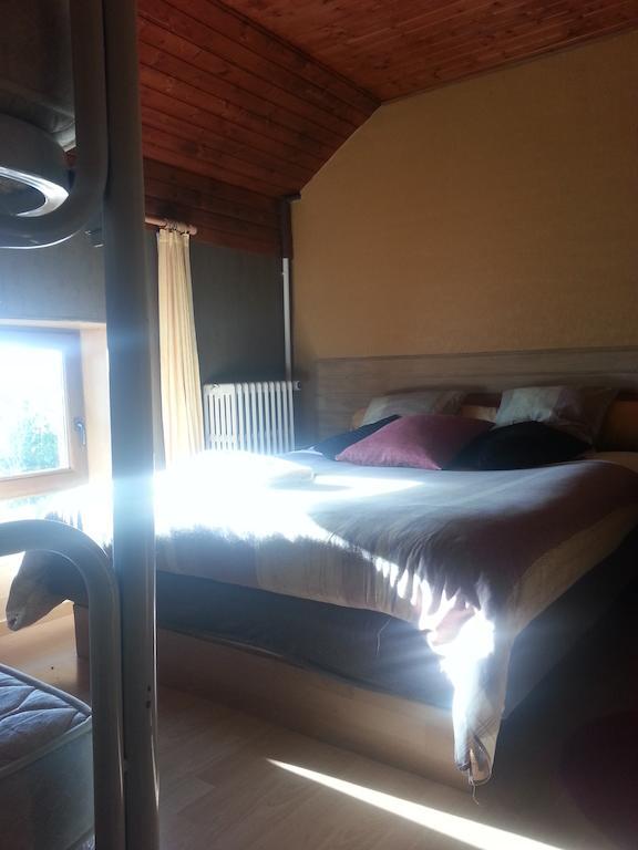 Auberge Au Bon Vivant Vesqueville Quarto foto